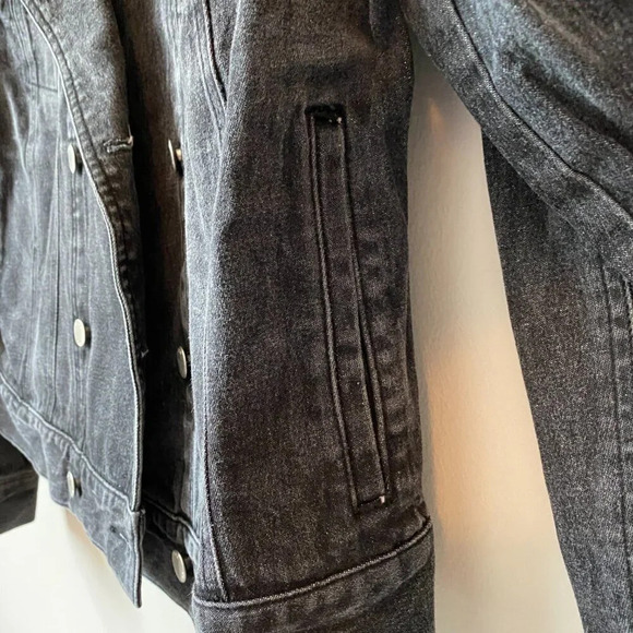 Isaac Mizrahi for Target Women's Medium Double Breasted Black Denim Jean Jacket - Picture 8 of 16